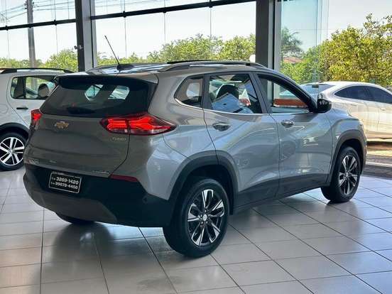 CHEVROLET-TRACKER-2024
