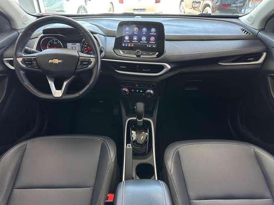 CHEVROLET-TRACKER-2024