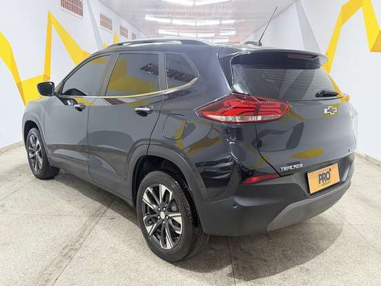 CHEVROLET-TRACKER-2024