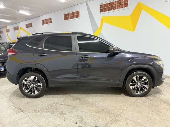 CHEVROLET-TRACKER-2024