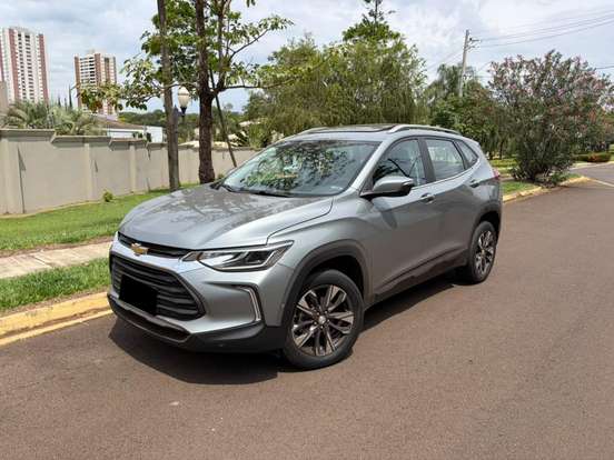CHEVROLET-TRACKER-2023