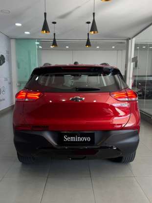 CHEVROLET-TRACKER-2023