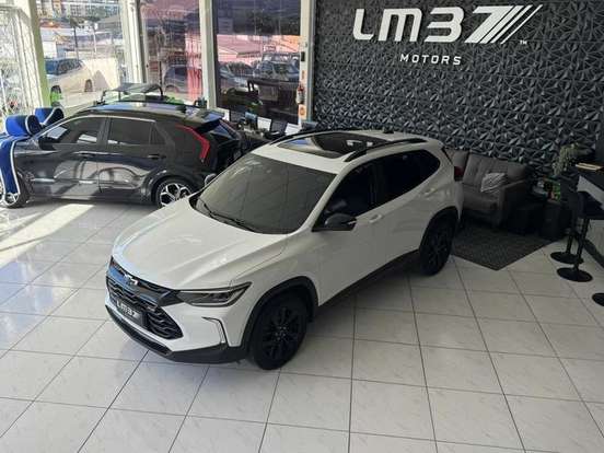 CHEVROLET-TRACKER-2023