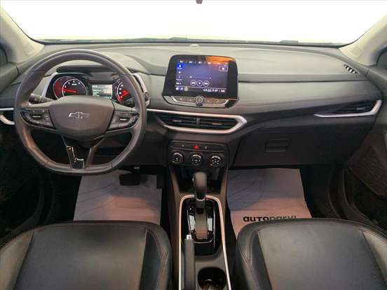 CHEVROLET-TRACKER-2023