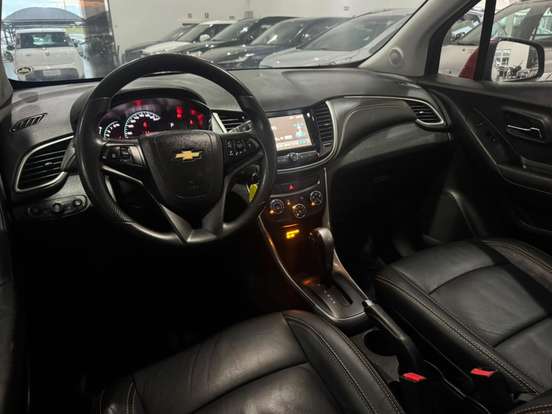 CHEVROLET-TRACKER-2018