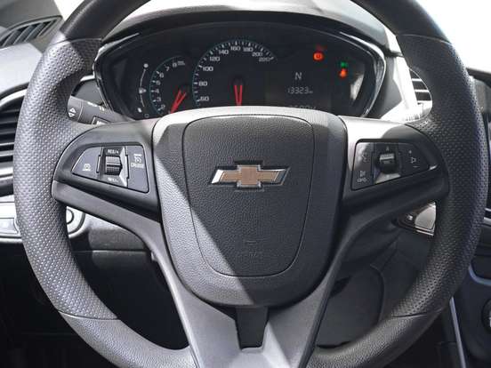 CHEVROLET-TRACKER-2017