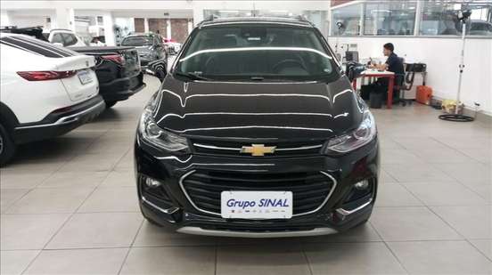 CHEVROLET-TRACKER-2017