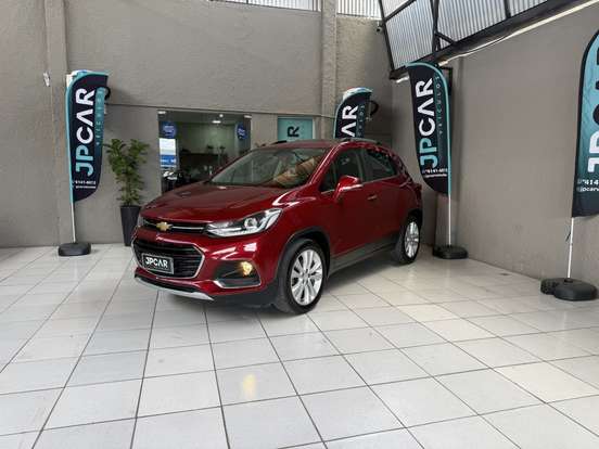 CHEVROLET-TRACKER-2019