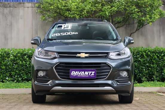 CHEVROLET-TRACKER-2019