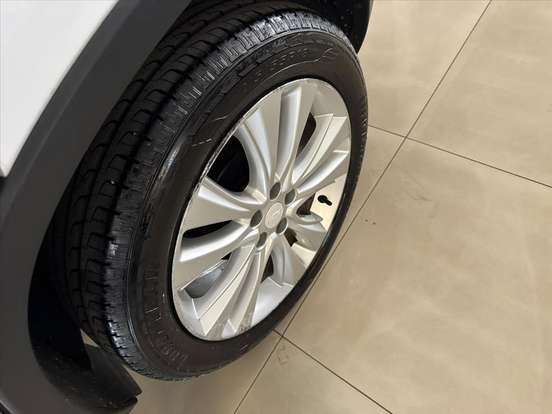 CHEVROLET-TRACKER-2018