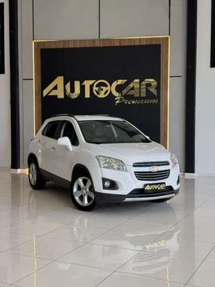 CHEVROLET-TRACKER-2015