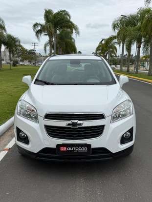 CHEVROLET-TRACKER-2014