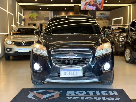CHEVROLET-TRACKER-2015