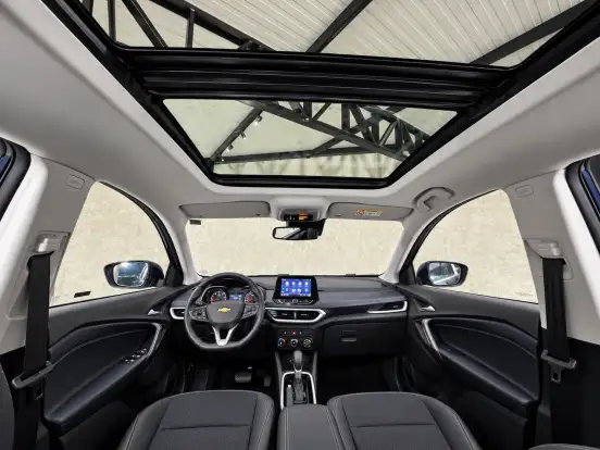 CHEVROLET-TRACKER-2003