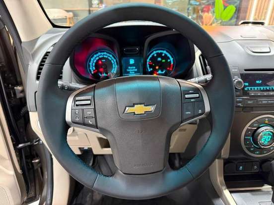 CHEVROLET-TRAILBLAZER-2013