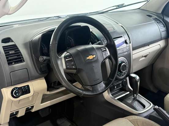 CHEVROLET-TRAILBLAZER-2013