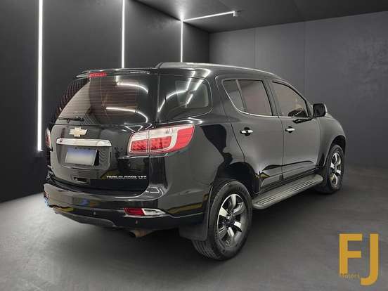 CHEVROLET-TRAILBLAZER-2012