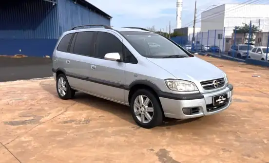 CHEVROLET-ZAFIRA-2009