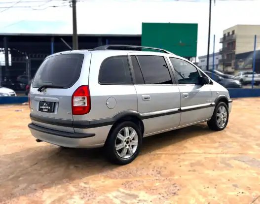 CHEVROLET-ZAFIRA-2.0 MPFI ELEGANCE 8V FLEX 4P AUTOMÁTICO CHEVROLET-ZAFIRA-2009