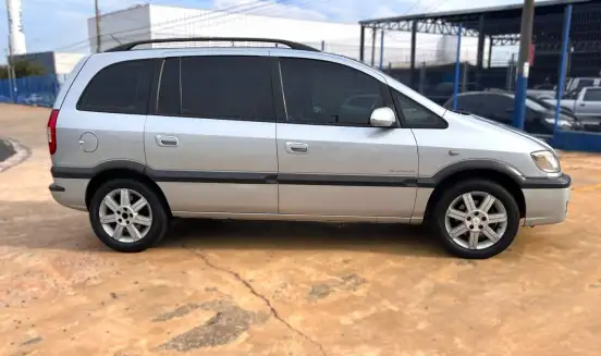 CHEVROLET-ZAFIRA-2.0 MPFI ELEGANCE 8V FLEX 4P AUTOMÁTICO CHEVROLET-ZAFIRA-2009