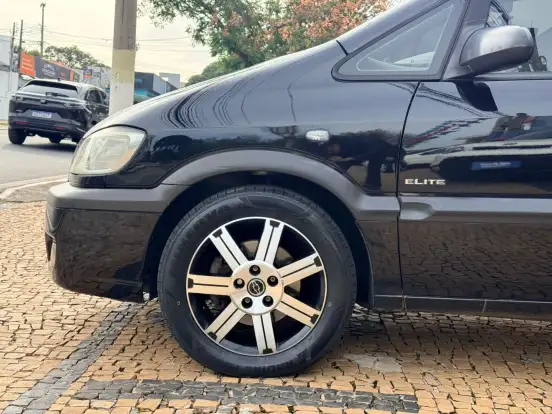 CHEVROLET-ZAFIRA-2009