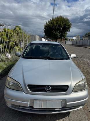 CHEVROLET-ASTRA-1.8 MPFI MILLENIUM II SEDAN 8V GASOLINA 4P MANUAL CHEVROLET-ASTRA-2001