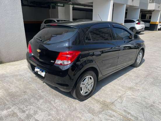 CHEVROLET-ONIX-2017