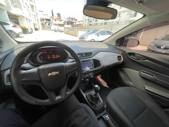 CHEVROLET-ONIX-2017