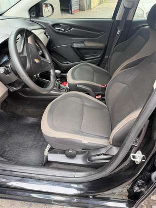 CHEVROLET-PRISMA-2014