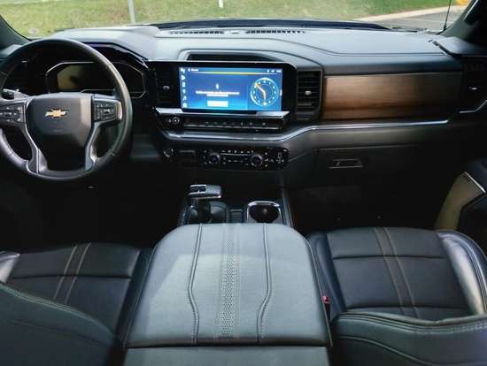 CHEVROLET-SILVERADO-2023