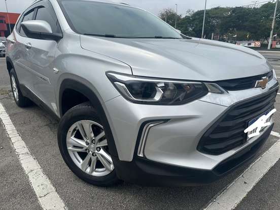 CHEVROLET-TRACKER-2023