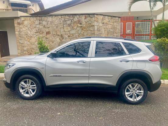 CHEVROLET-TRACKER-2020