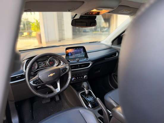 CHEVROLET-TRACKER-2021