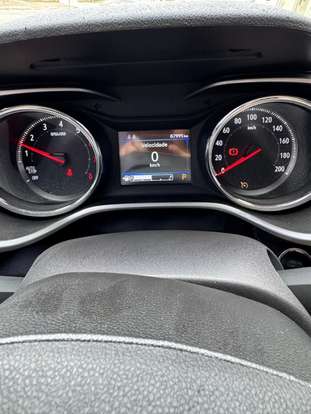 CHEVROLET-TRACKER-2021