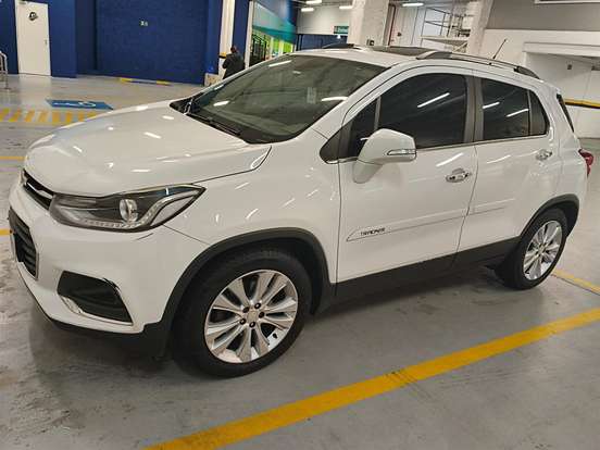 CHEVROLET-TRACKER-2018