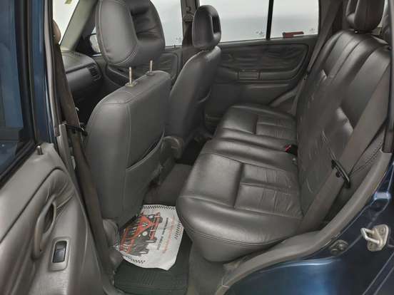 CHEVROLET-TRACKER-2006