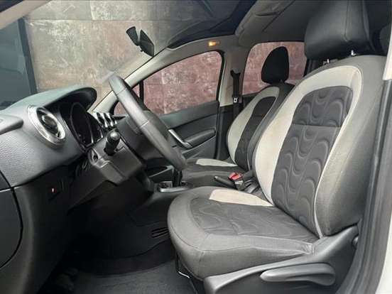 CITROËN-C3-1.5 TENDANCE 8V FLEX 4P MANUAL CITROËN-C3-2015