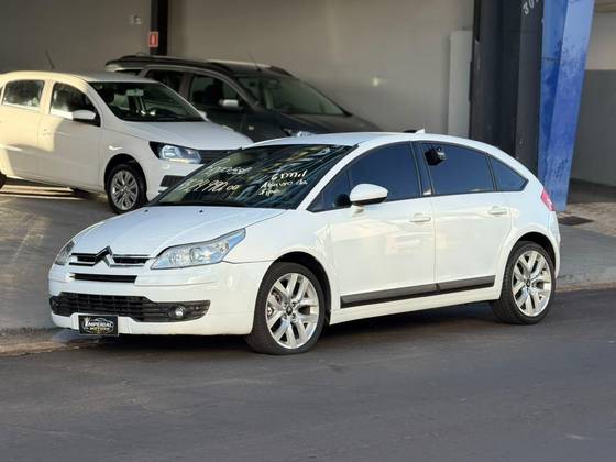 CITROËN C4 2.0 EXCLUSIVE SPORT SOLARIS 16V FLEX 4P AUTOMÁTICO