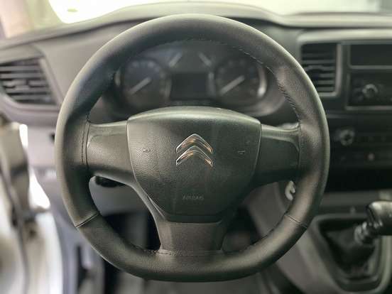 CITROËN-JUMPY-2019