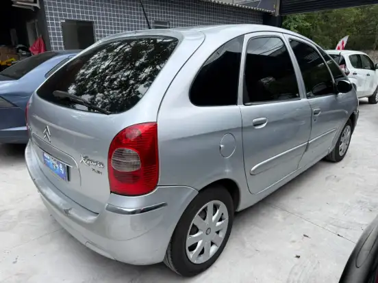 CITROËN-XSARA PICASSO-1.6 I GLX 16V FLEX 4P MANUAL CITROËN-XSARA PICASSO-2009