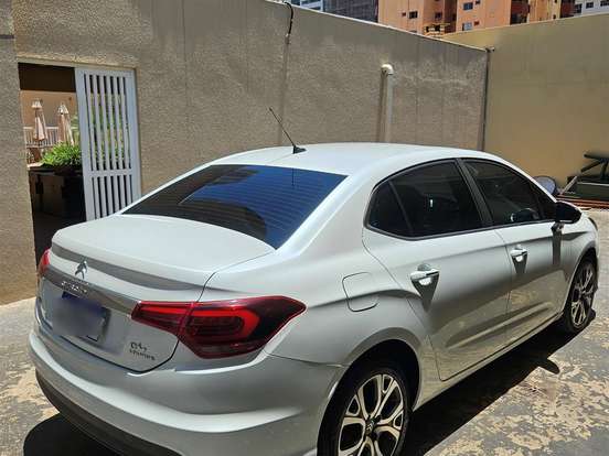 CITROËN-C4 LOUNGE-1.6 THP FLEX SHINE BVA CITROËN-C4 LOUNGE-2018