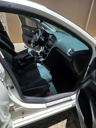 CITROËN-C4 LOUNGE-2018