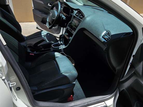 CITROËN-C4 LOUNGE-1.6 THP FLEX SHINE BVA CITROËN-C4 LOUNGE-2018