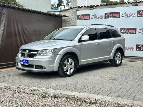 DODGE JOURNEY 2.7 SXT V6 GASOLINA 4P AUTOMÁTICO