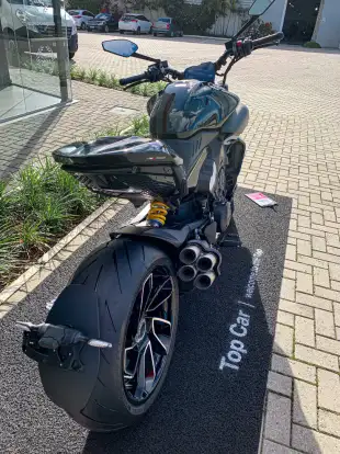 DUCATI-DIAVEL V4 DUCATI-DIAVEL V4-2025