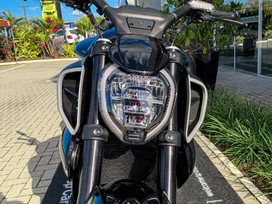 DUCATI-DIAVEL V4 DUCATI-DIAVEL V4-2025