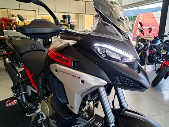 DUCATI-MULTISTRADA 1200 V4 RALLY ADVENTURE-2025