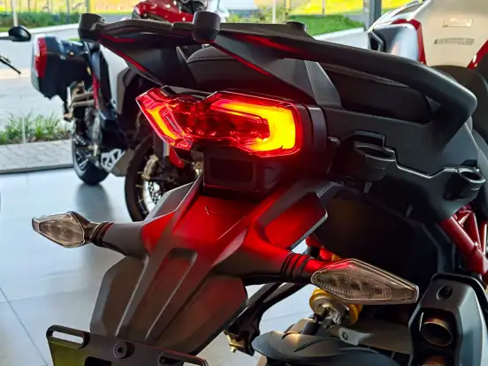 DUCATI-MULTISTRADA 1200 V4 RALLY ADVENTURE DUCATI-MULTISTRADA 1200 V4 RALLY ADVENTURE-2025
