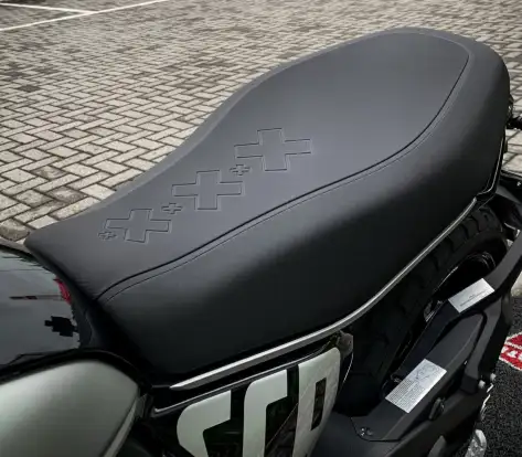 DUCATI-SCRAMBLER ICON-2024