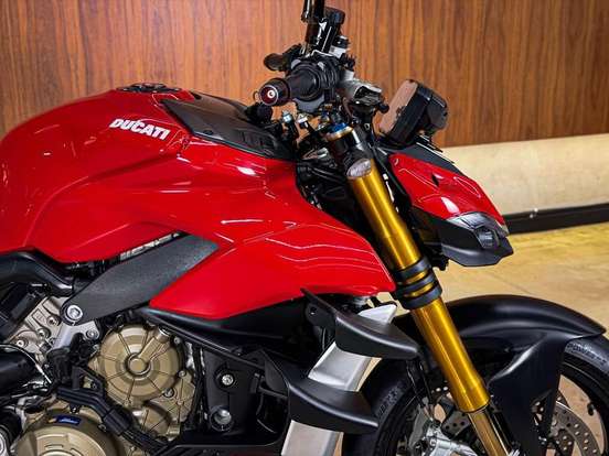 DUCATI-STREETFIGHTER V4 S DUCATI-STREETFIGHTER V4 S-2022